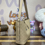 Louis Vuitton Flore M12139 M12140